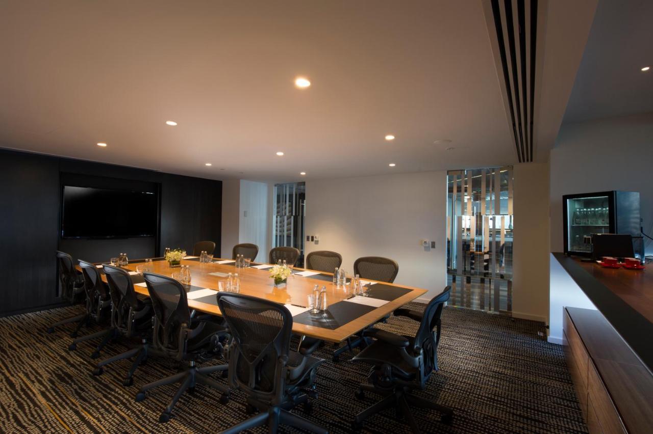 Hotel Pan Pacific Melbourne City Exterior foto The boardroom at the 100 North Main Street location